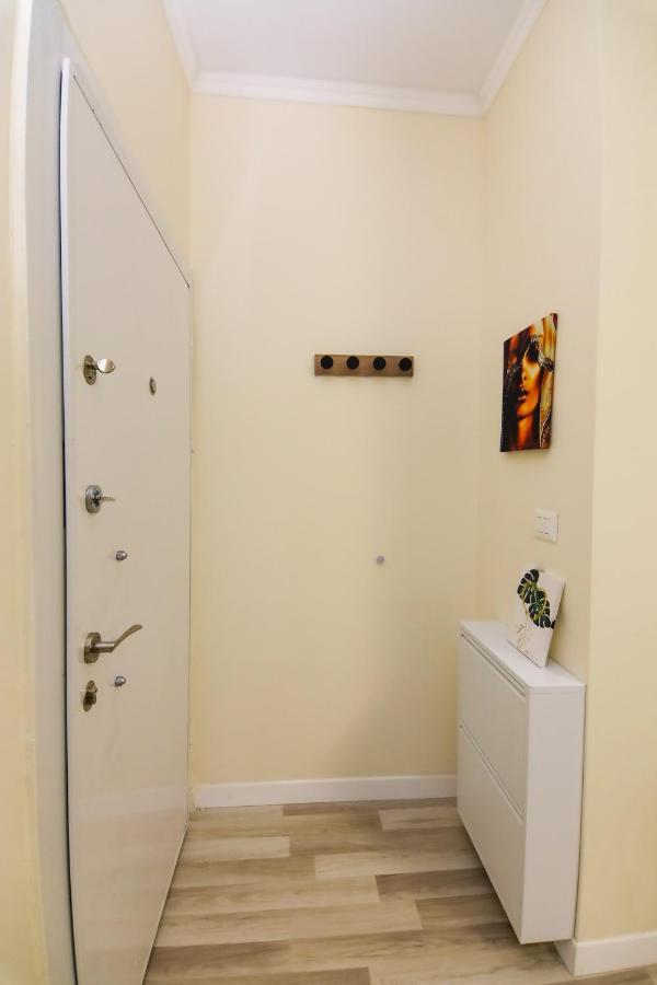 Nazari Apartment 1 地拉那 外观 照片